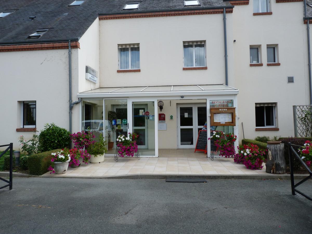 Hostellerie Du Chateau Saint-Pere-sur-Loire Exterior foto